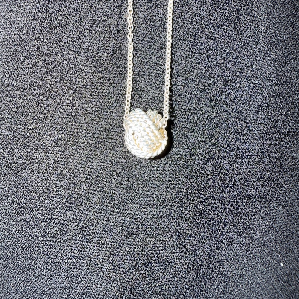 Tiffany & Co. Knot Pendant Necklace - Not in stores/online - Picture 3 of 16